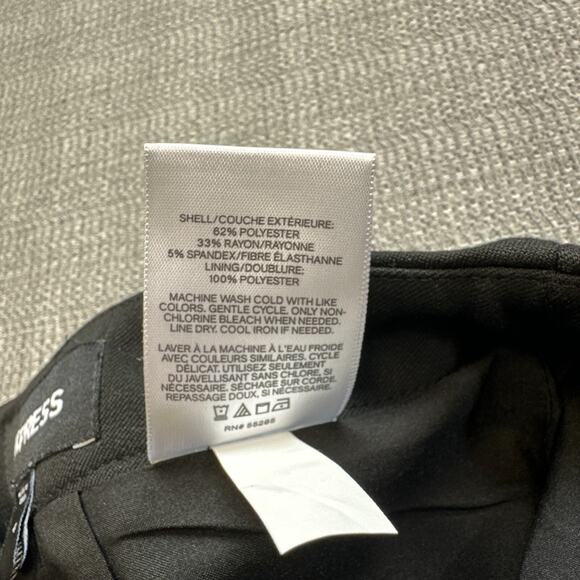 Express Skirt size 4 Black New Pencil Office Career Sheath Minimalist New - Picture 3 of 8